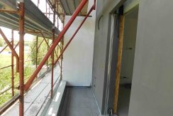 18 balcone dietro 3